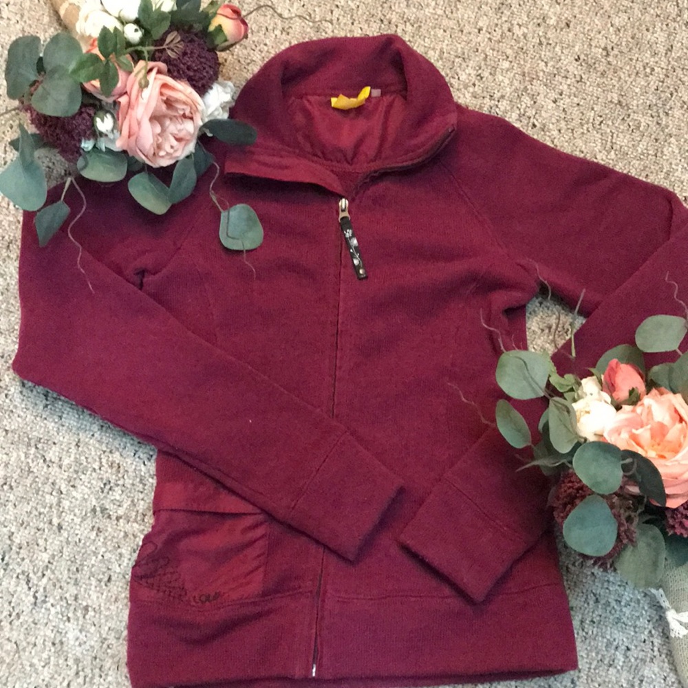 Lolë Maroon Fleece Jacket Size S